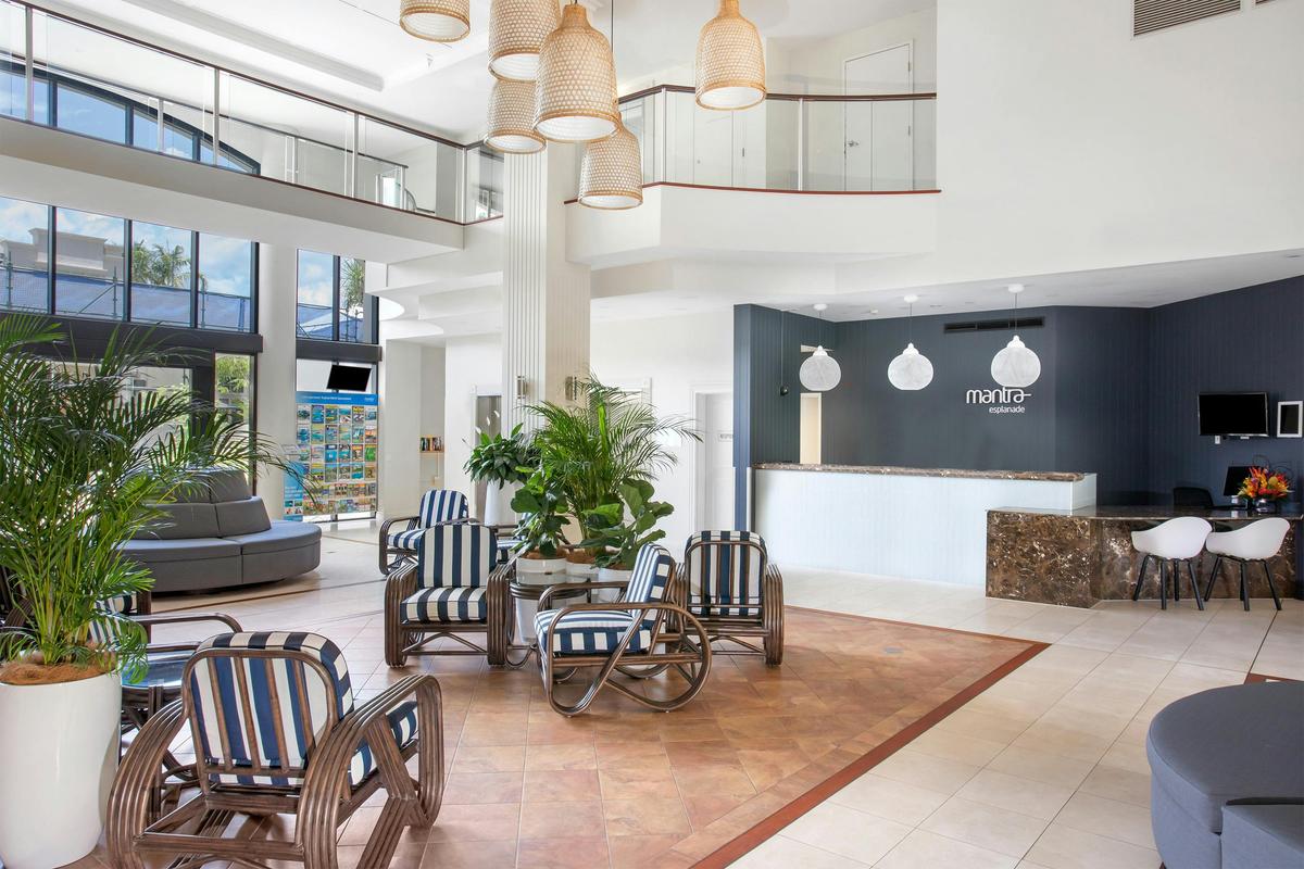 Mantra Esplanade - Lobby
