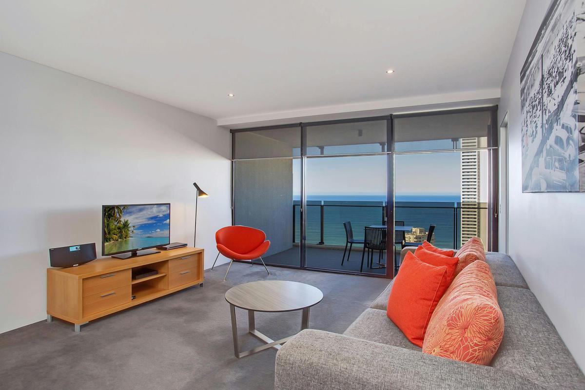 One Bedroom Ocean Spa Apartment