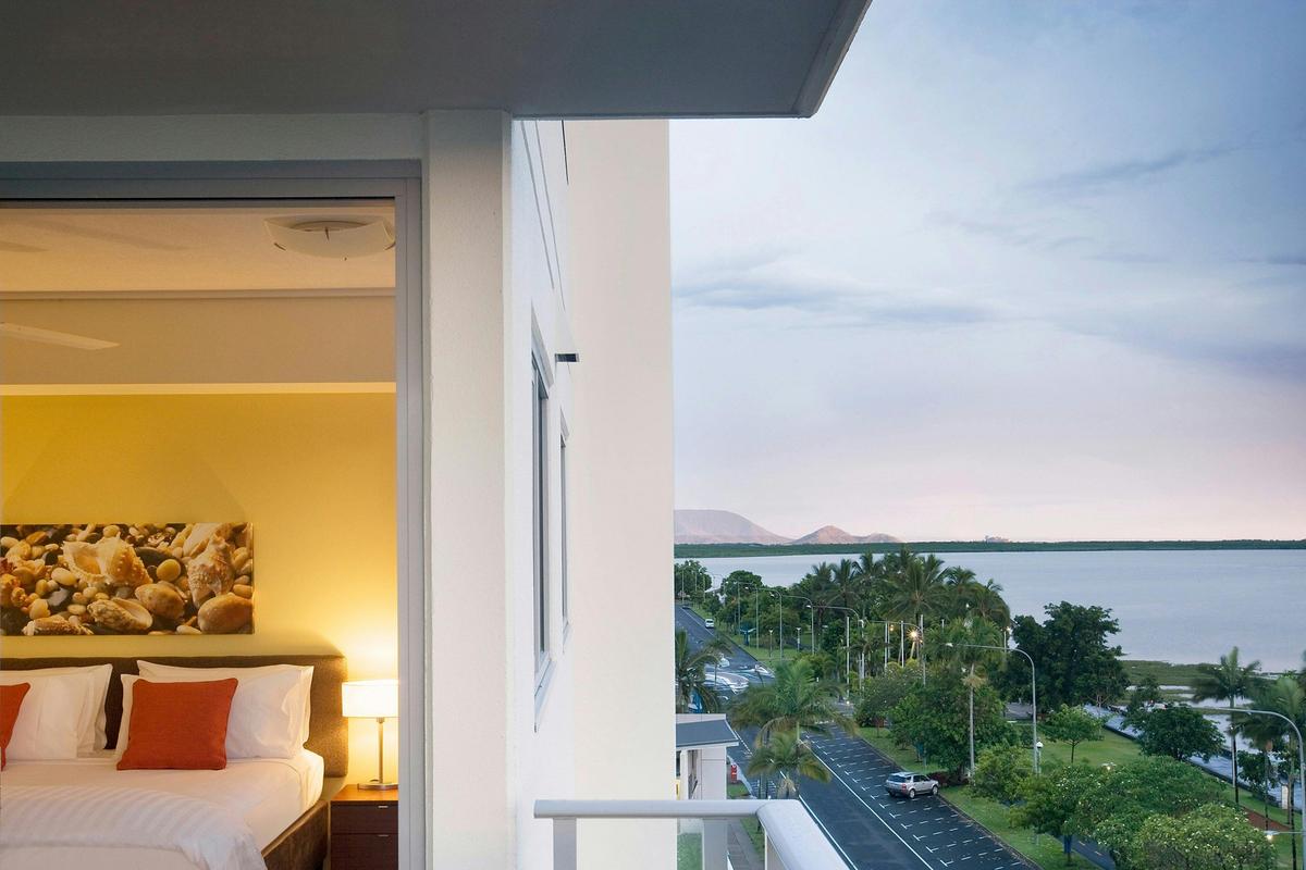 One Bedroom Apartment