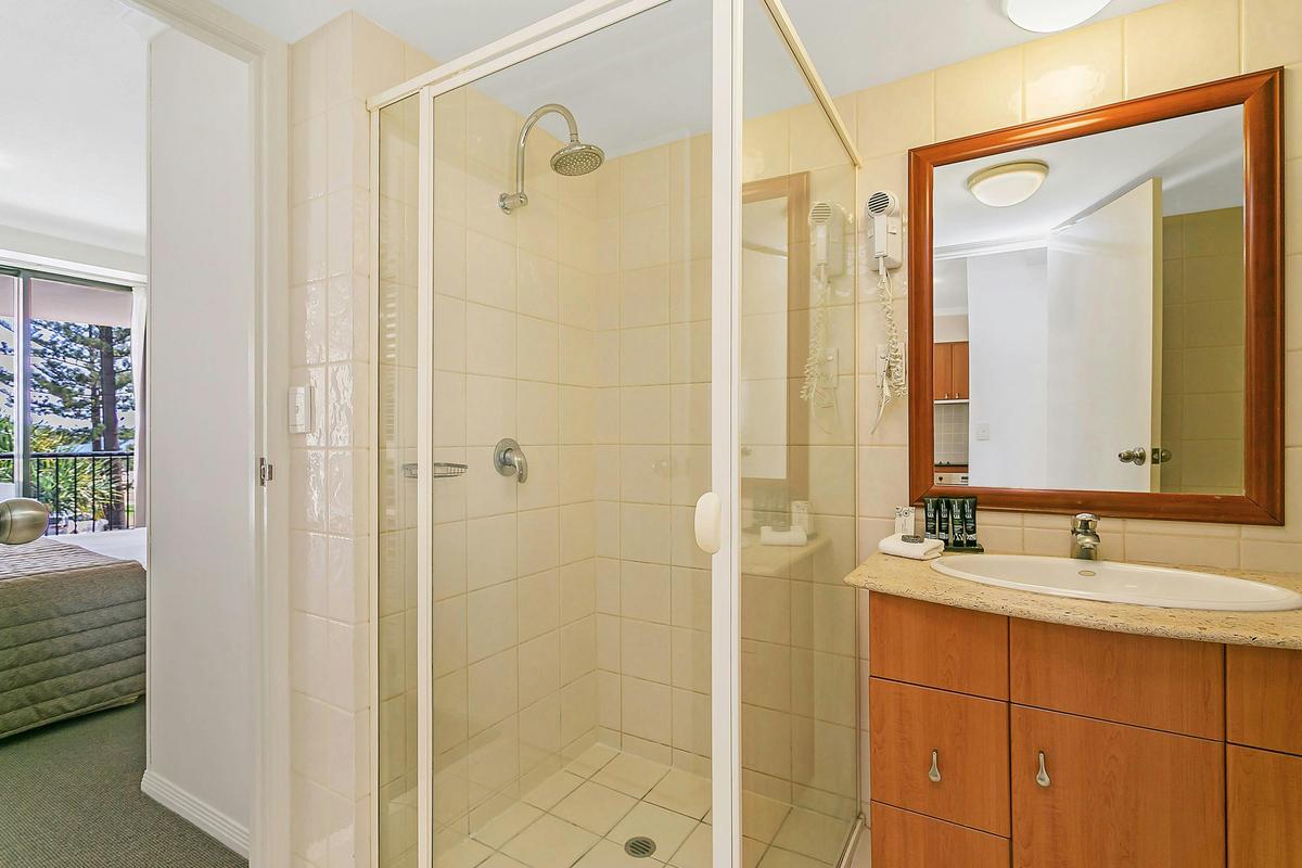 One Bedroom Apartment