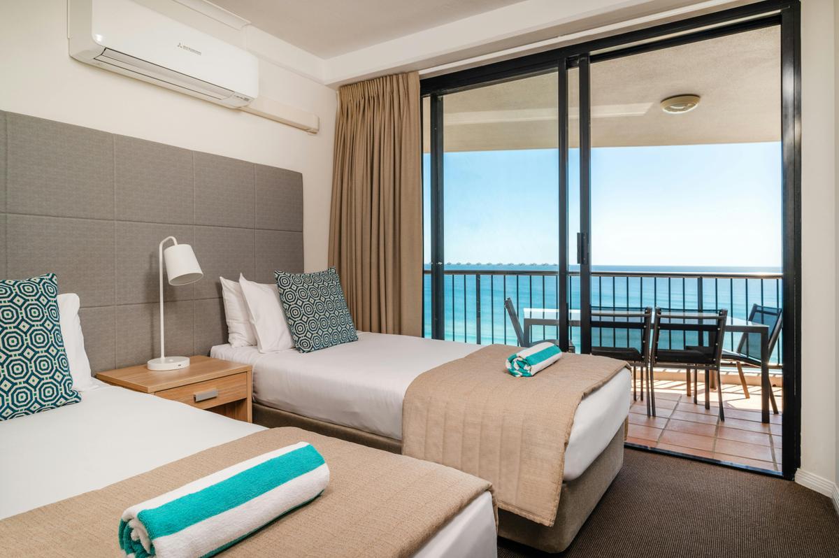 Two Bedroom Deluxe Ocean Apartment
