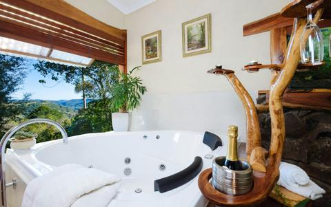 Lakeview Deluxe Cottage