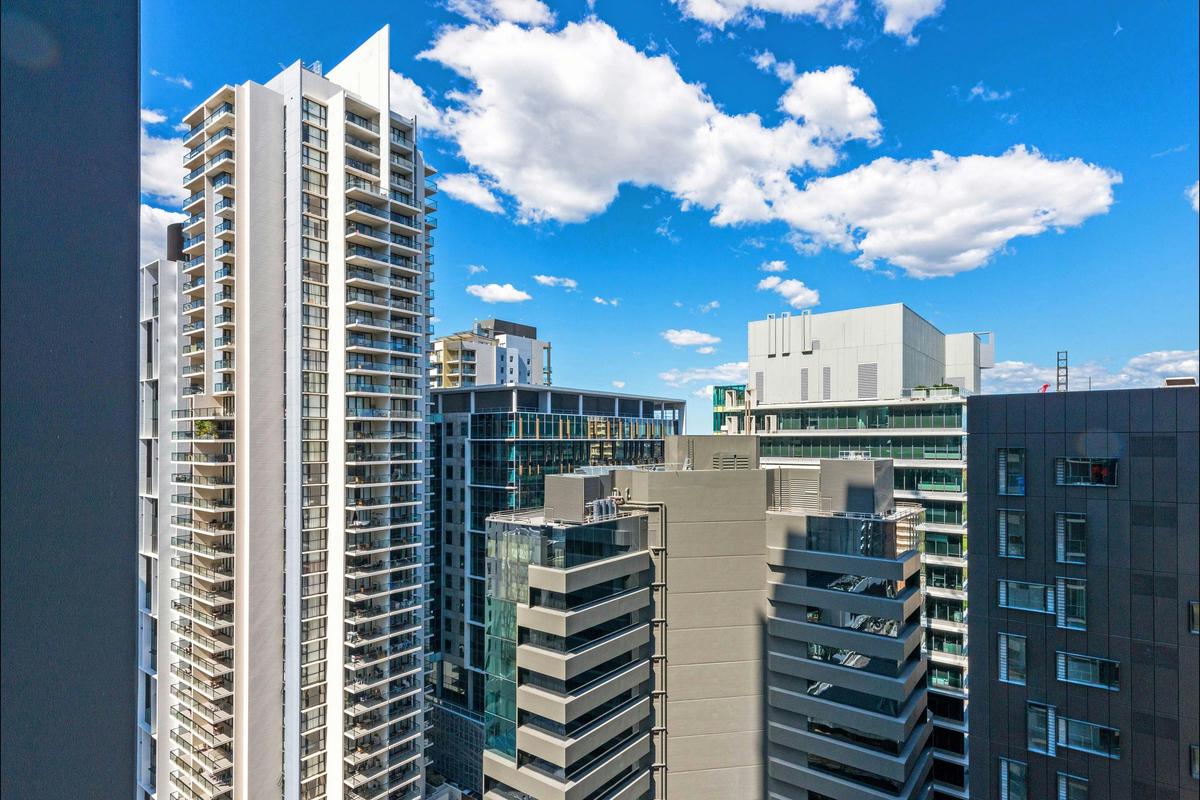 One Bedroom Balcony Apartment