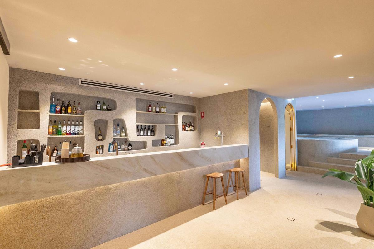Bar