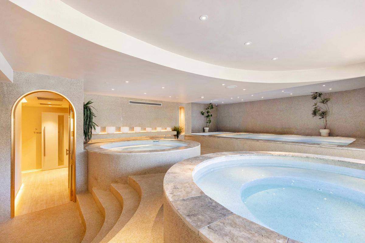 Bathhouse