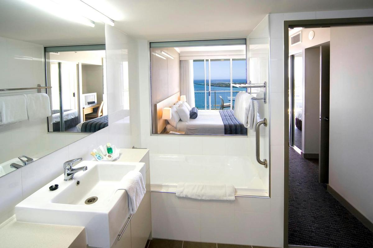 One Bedroom Apartment