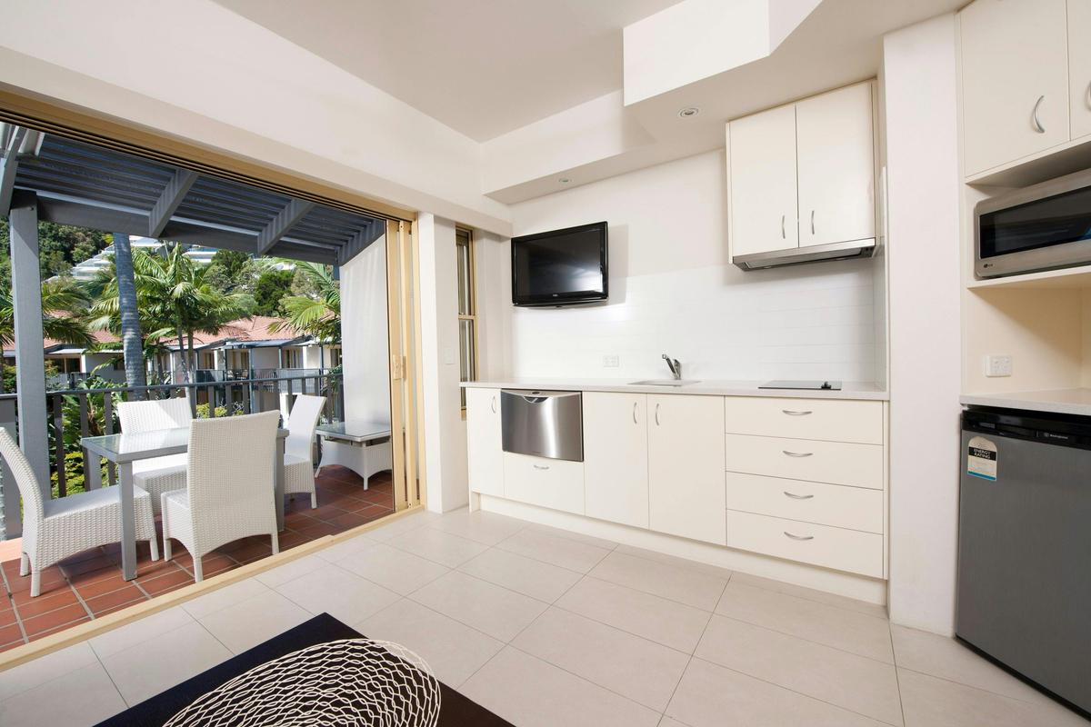 One Bedroom Deluxe Apartment
