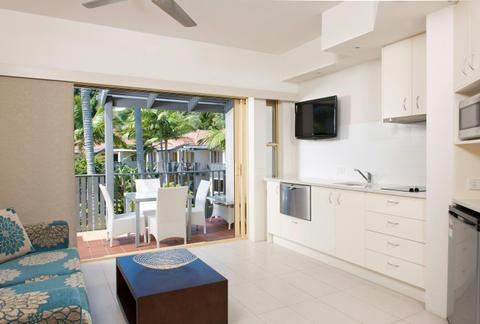 One Bedroom Deluxe Apartment