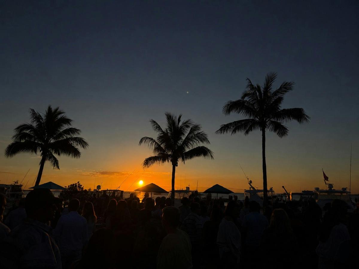 Sunset event by the bay at Little Ship Club