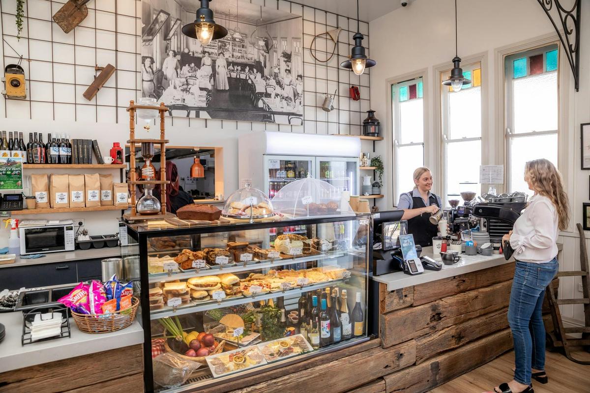 Rusty Rails Cafe