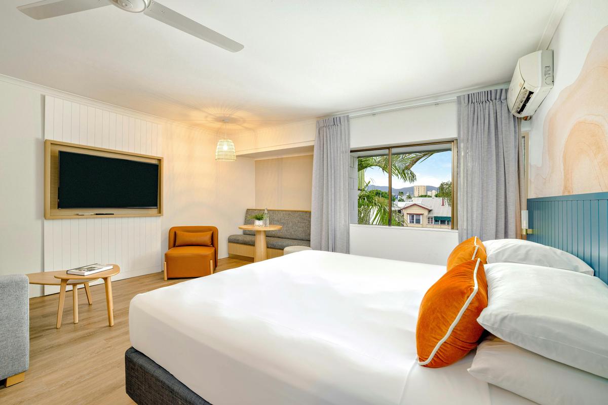 Superior King Room