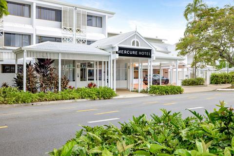 Mercure Cairns
