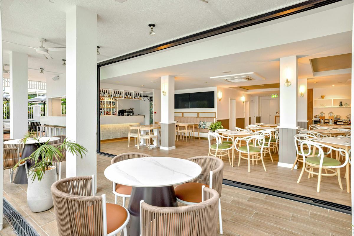 The Stanley Cairns - Restaurant at Mercure Cairns