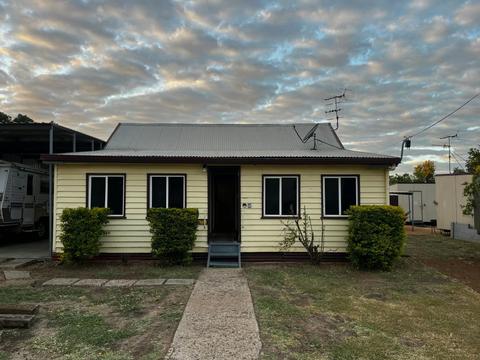 Longreach Caravan Park 3 Bedroom Cottage