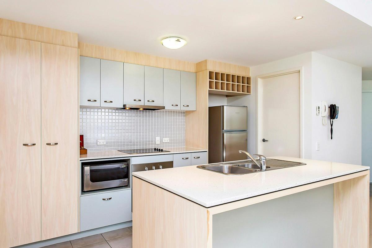One Bedroom Apartment