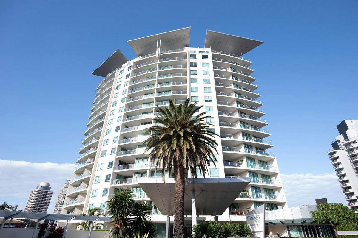 Mantra Wings - Exterior
