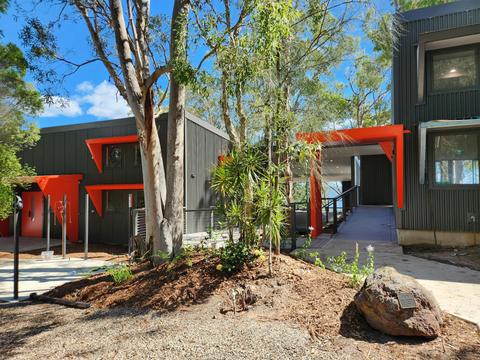 Macleay Island Art Complex