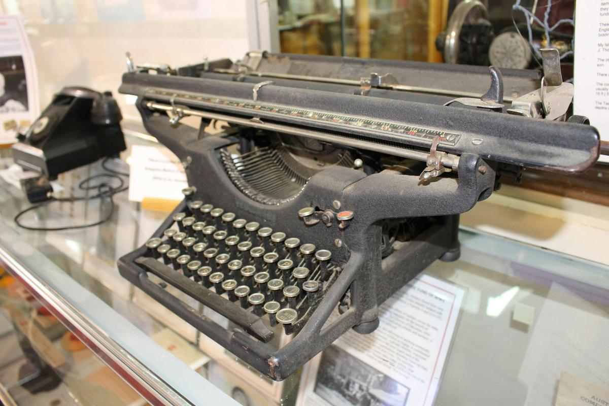 Typewriter