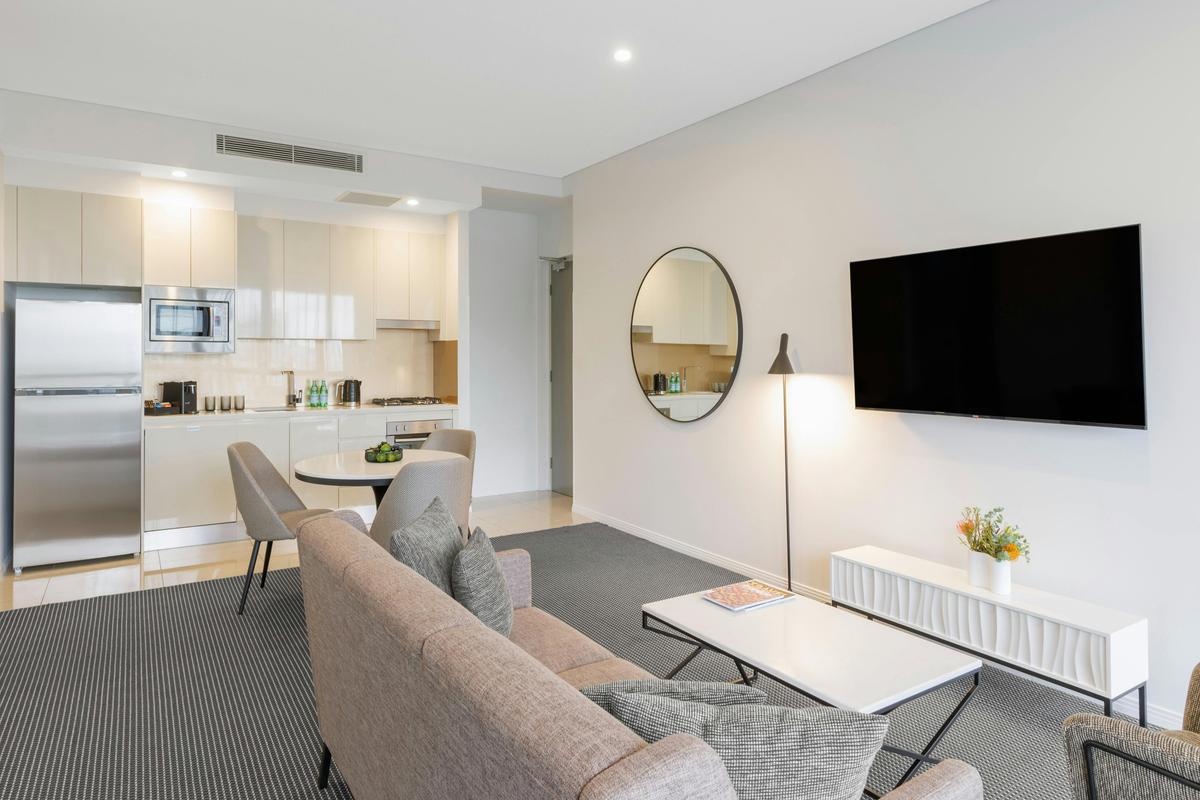 1 Bedroom Luxury Suite