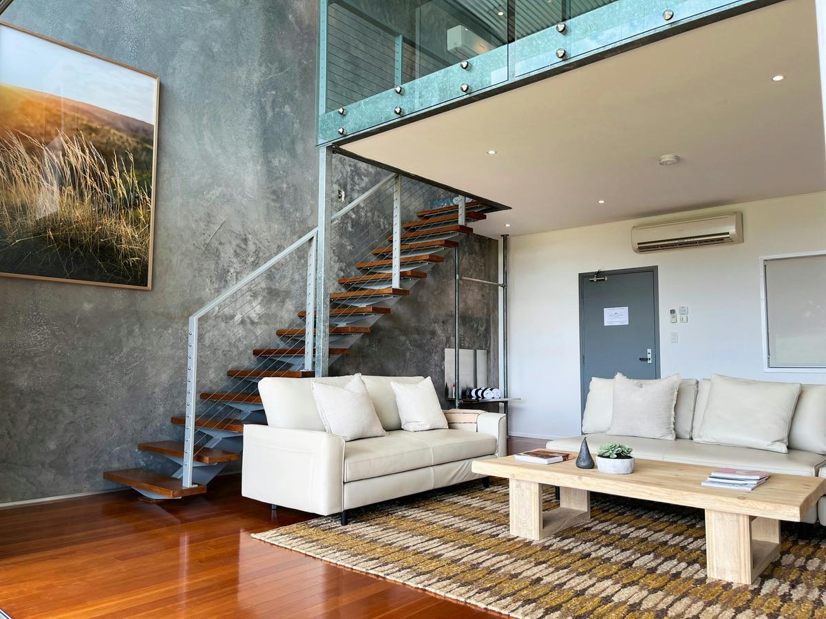 Mountain View Suites