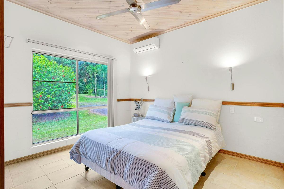 Mountain View Tropical Retreat