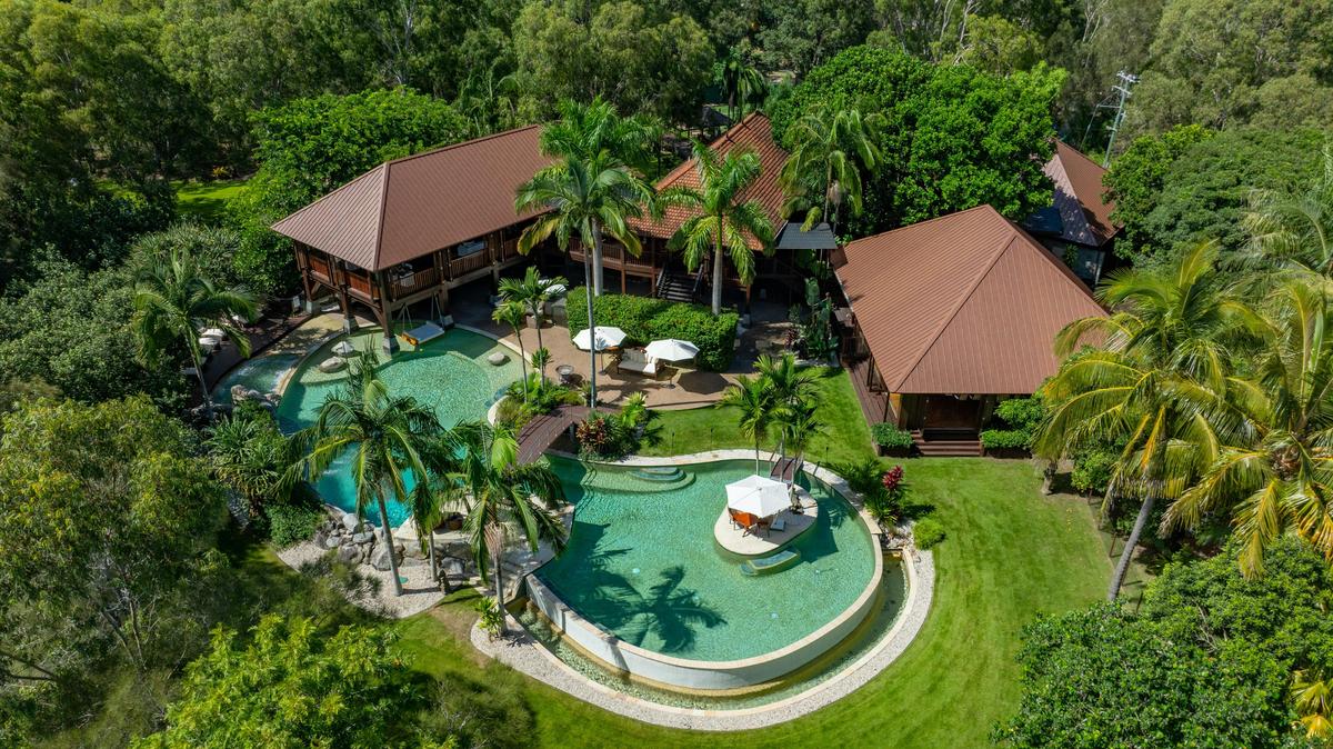 Luxury, exclusive use only island resort
