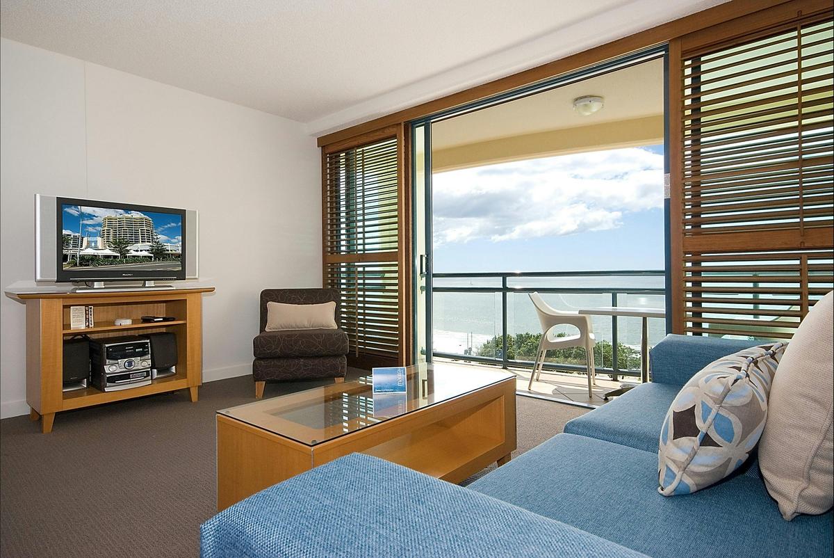 One Bedroom Ocean View Apartment