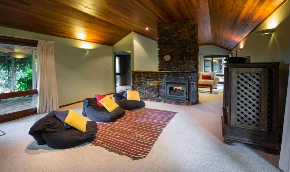 Rainforest Country Homestead