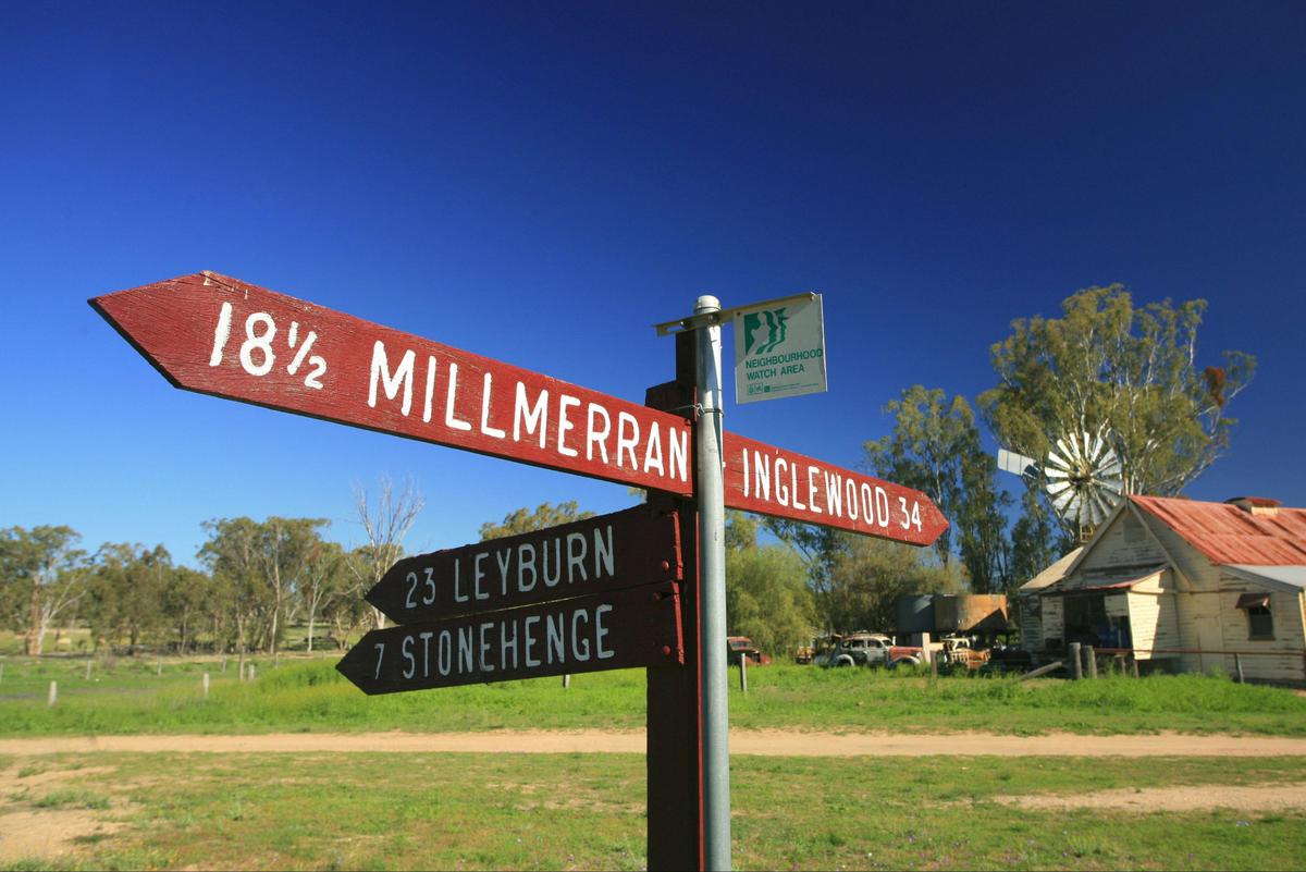 Millmerran Directional Sign