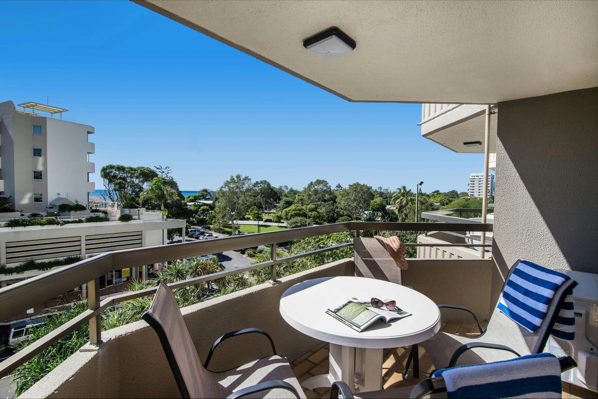 1 Bedroom Apartment - Pool and Garden View