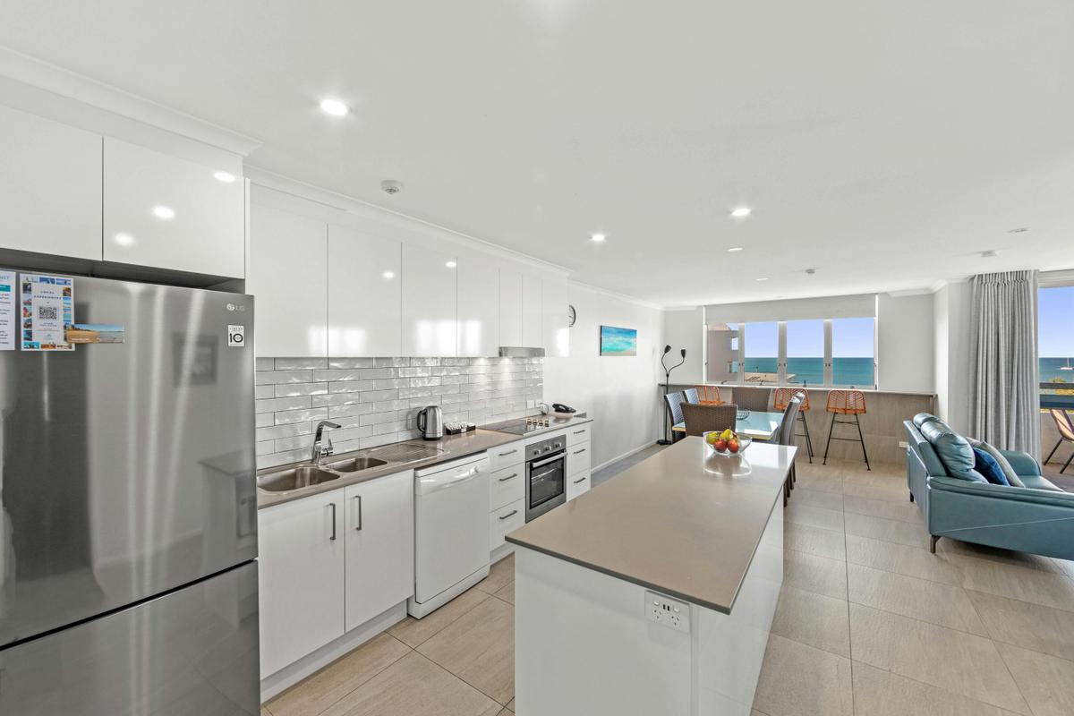 3 Bedroom Apartment - Ocean View