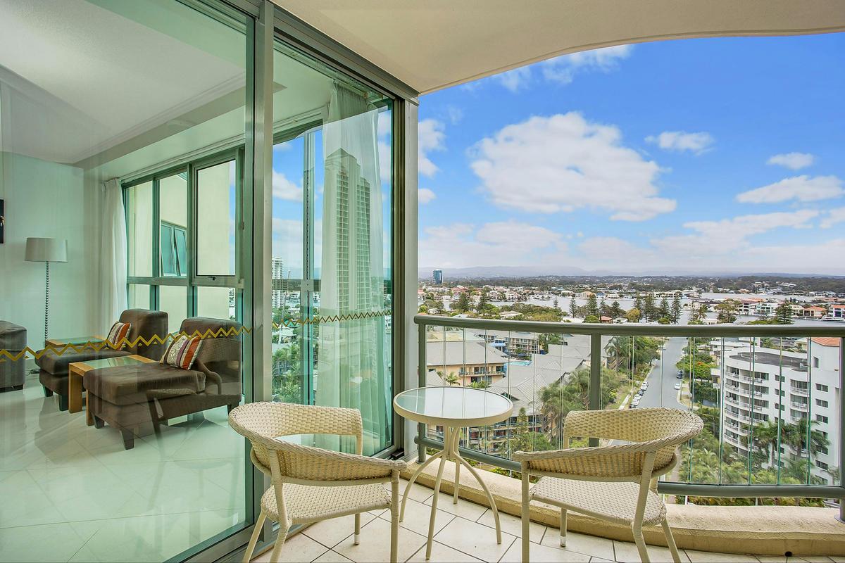 One Bedroom Apartment
