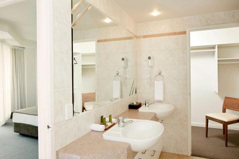 One Bedroom Apartment
