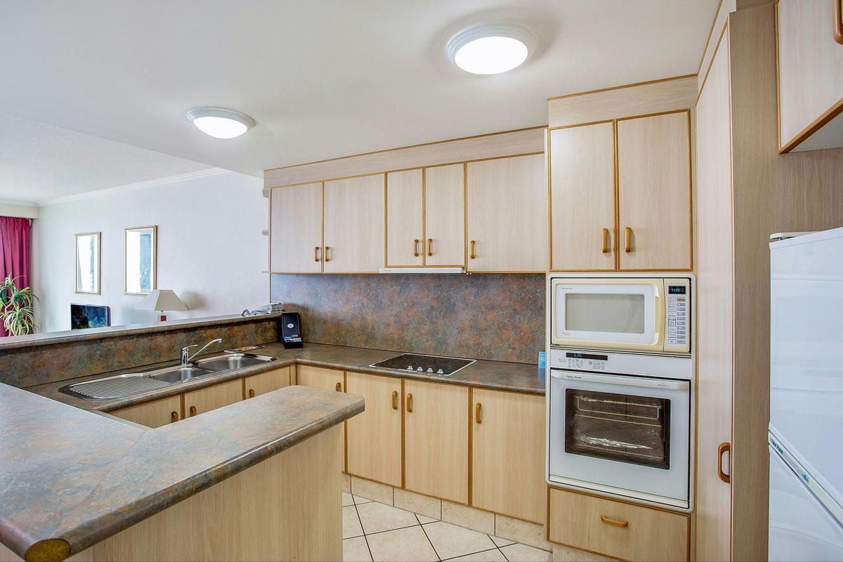 One Bedroom Ocean View Apartment