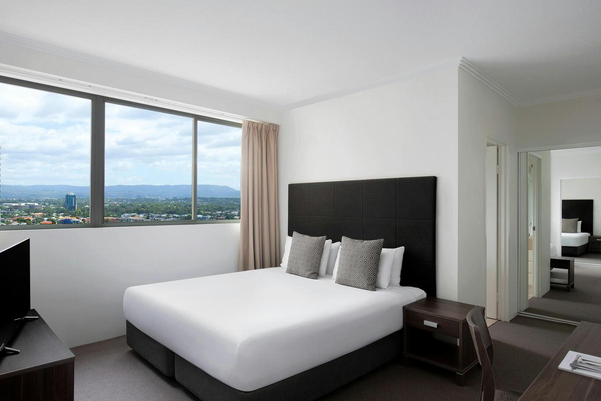 Mantra Sun City - Hotel Room