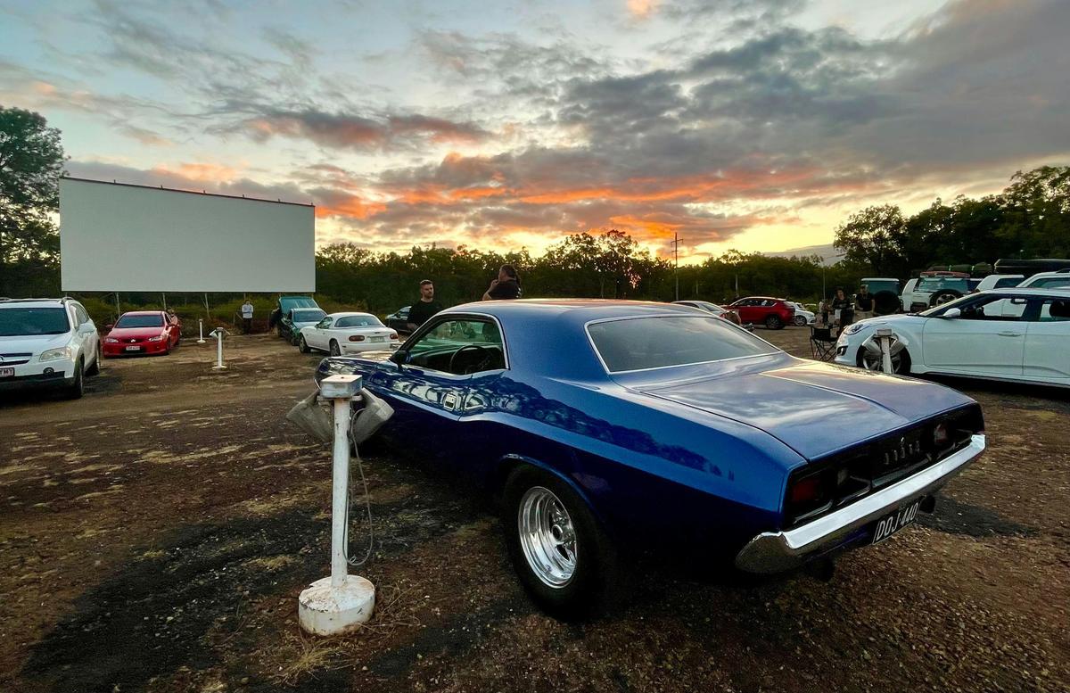 A pefect night for fast cars and film classics