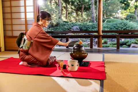 Nerima Gardens Japanese Tea Ceremony Experience