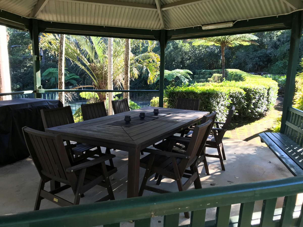 Shady pergola with BBQ