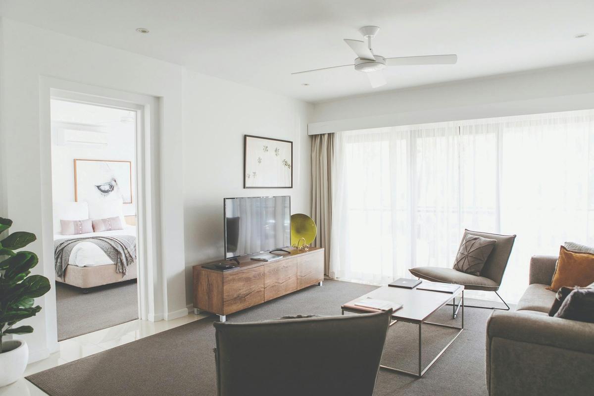 1 Bedroom Apartment