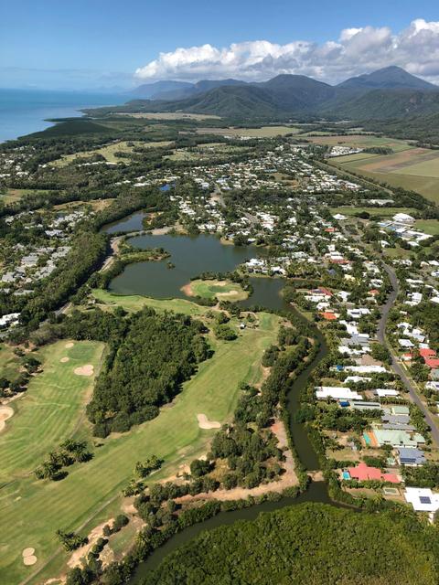 Port Douglas - 30 Minute Reef Scenic Flight