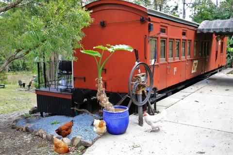 Mt Nebo Railway Carriage and Chalet