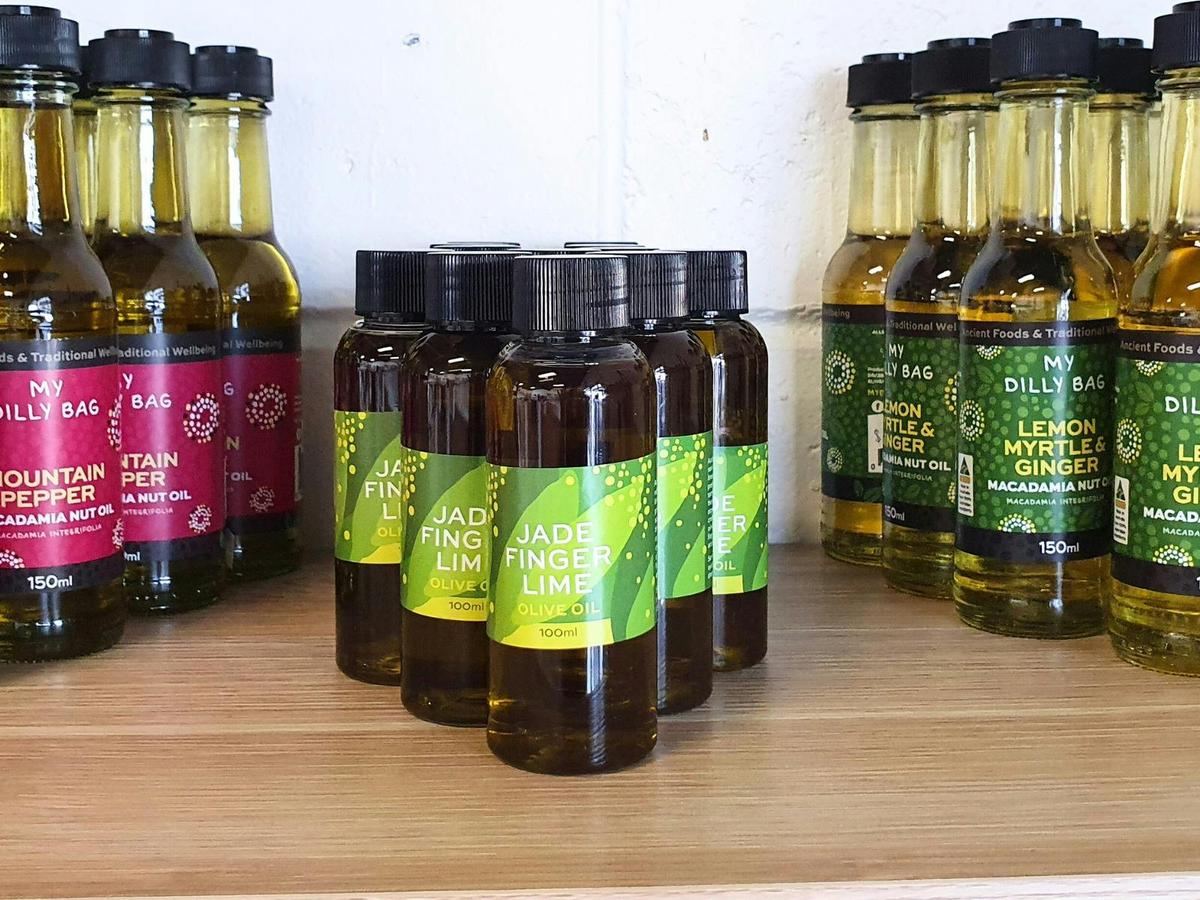 Jade Finger Lime Olive Oil I Lemon Myrtle & Ginger I Pepperberry Macadamia Oils