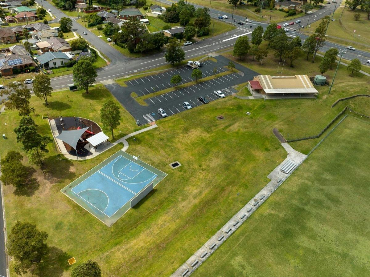 Norm Chapman Oval