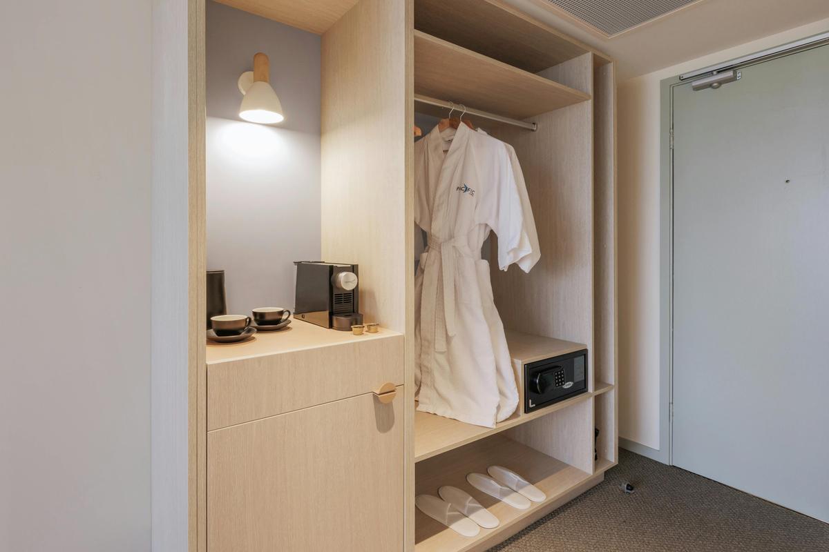 Premium King Balcony Suite