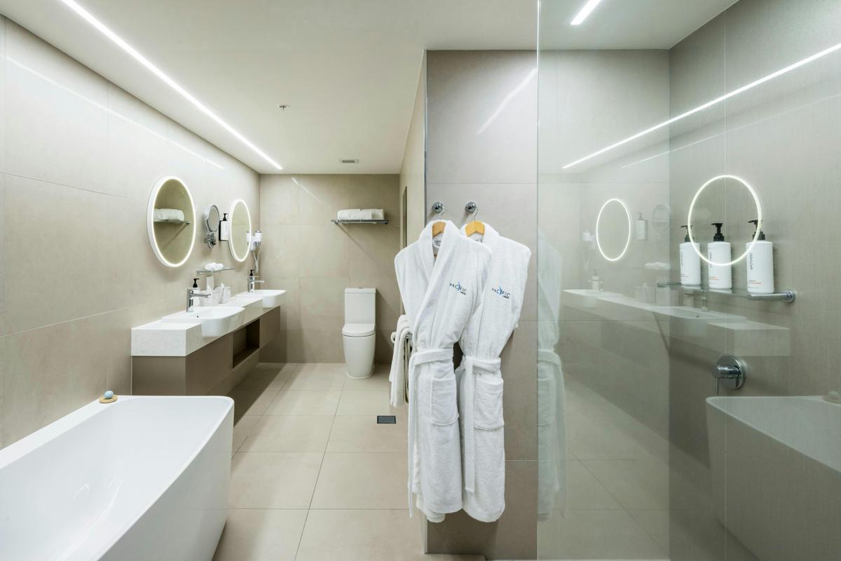 Executive Luxury Suite
