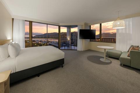 Premium King Balcony Suite