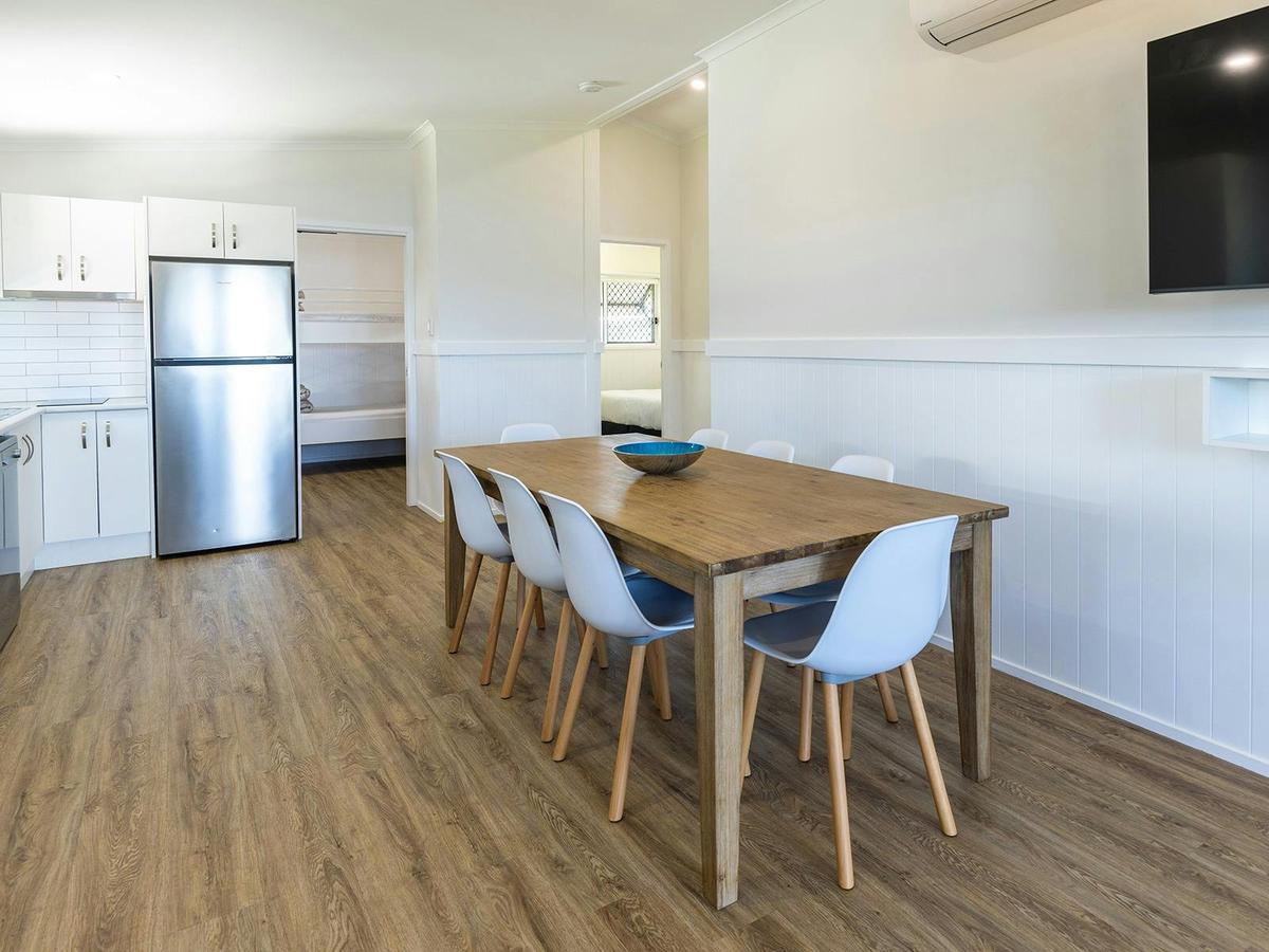 Lakeview Villa - Three Bedroom