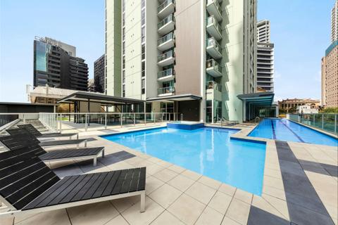 Oaks Brisbane Festival Suites