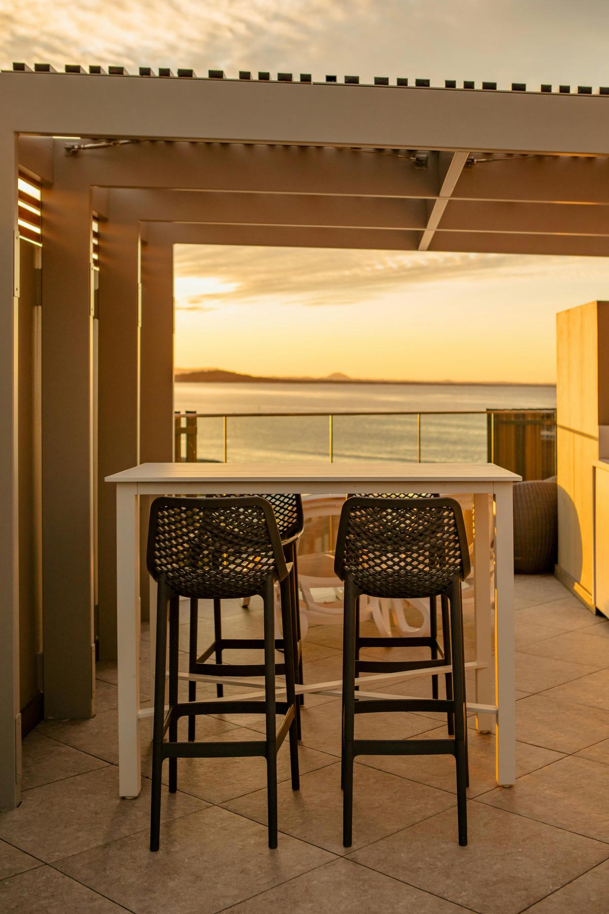 One Bedroom Hastings Rooftop Terrace Apartment