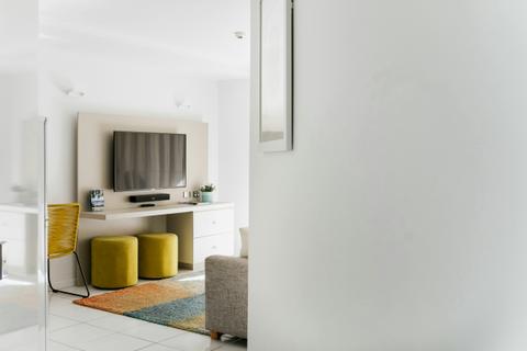 One Bedroom Hastings Rooftop Terrace Apartment